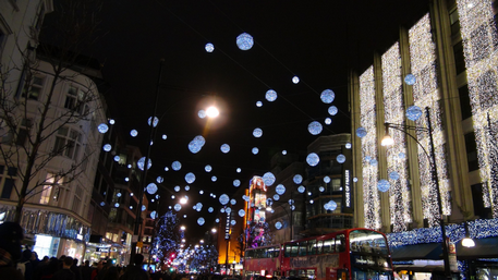 Рождественские огни на Оксфорд стрит, виза в Лондон, visasUK.ru